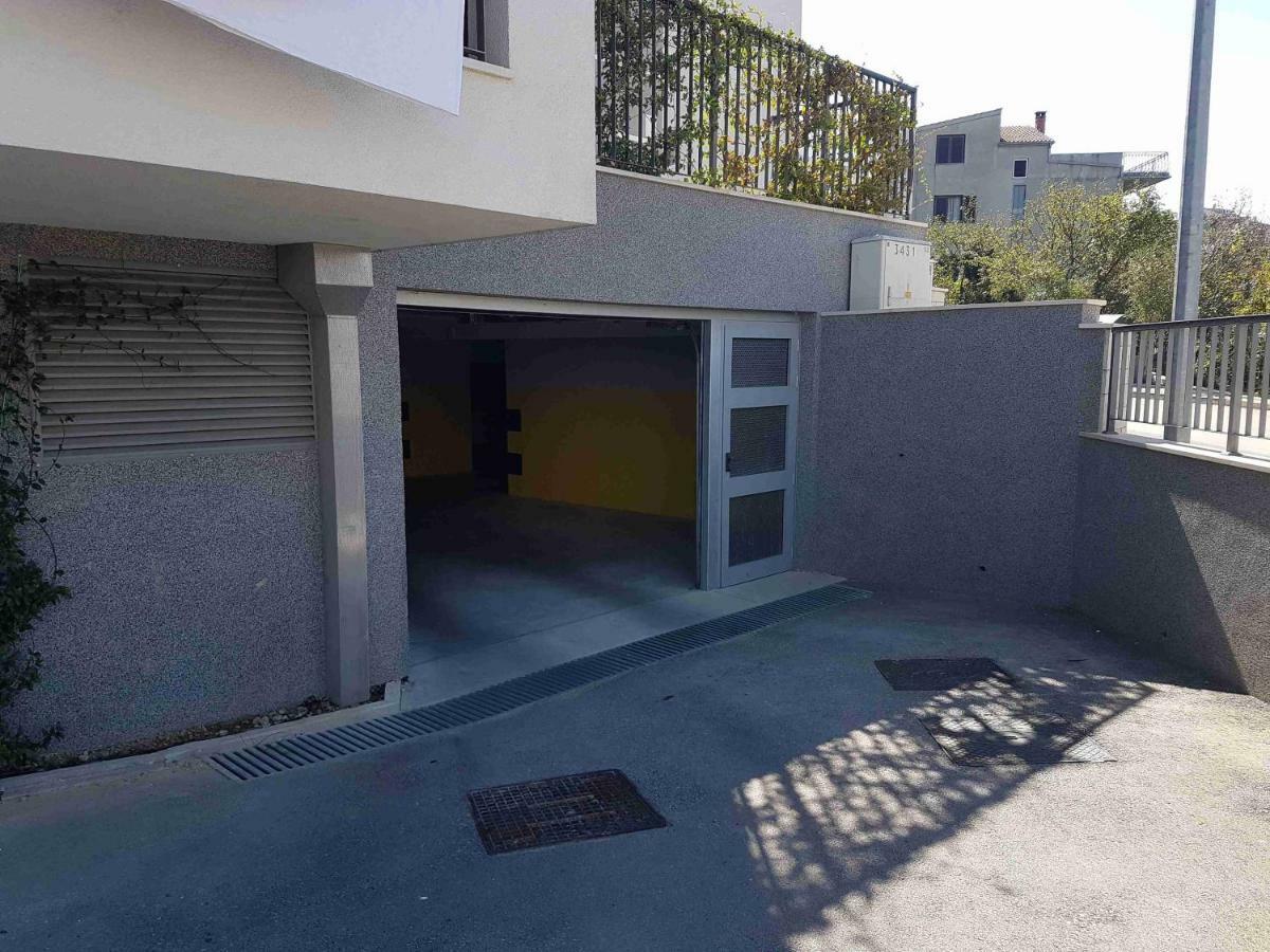 Apartment Rio Podstrana Luaran gambar