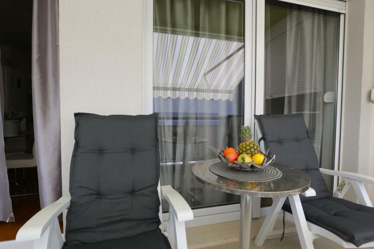 Apartment Rio Podstrana Luaran gambar