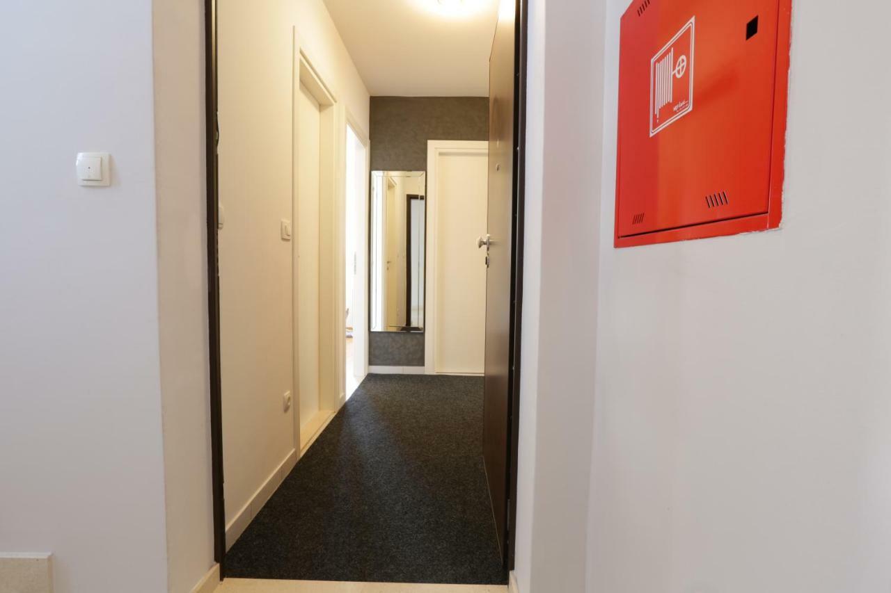 Apartment Rio Podstrana Luaran gambar