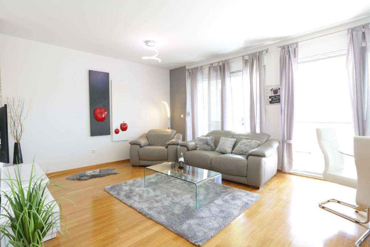 Apartment Rio Podstrana Luaran gambar